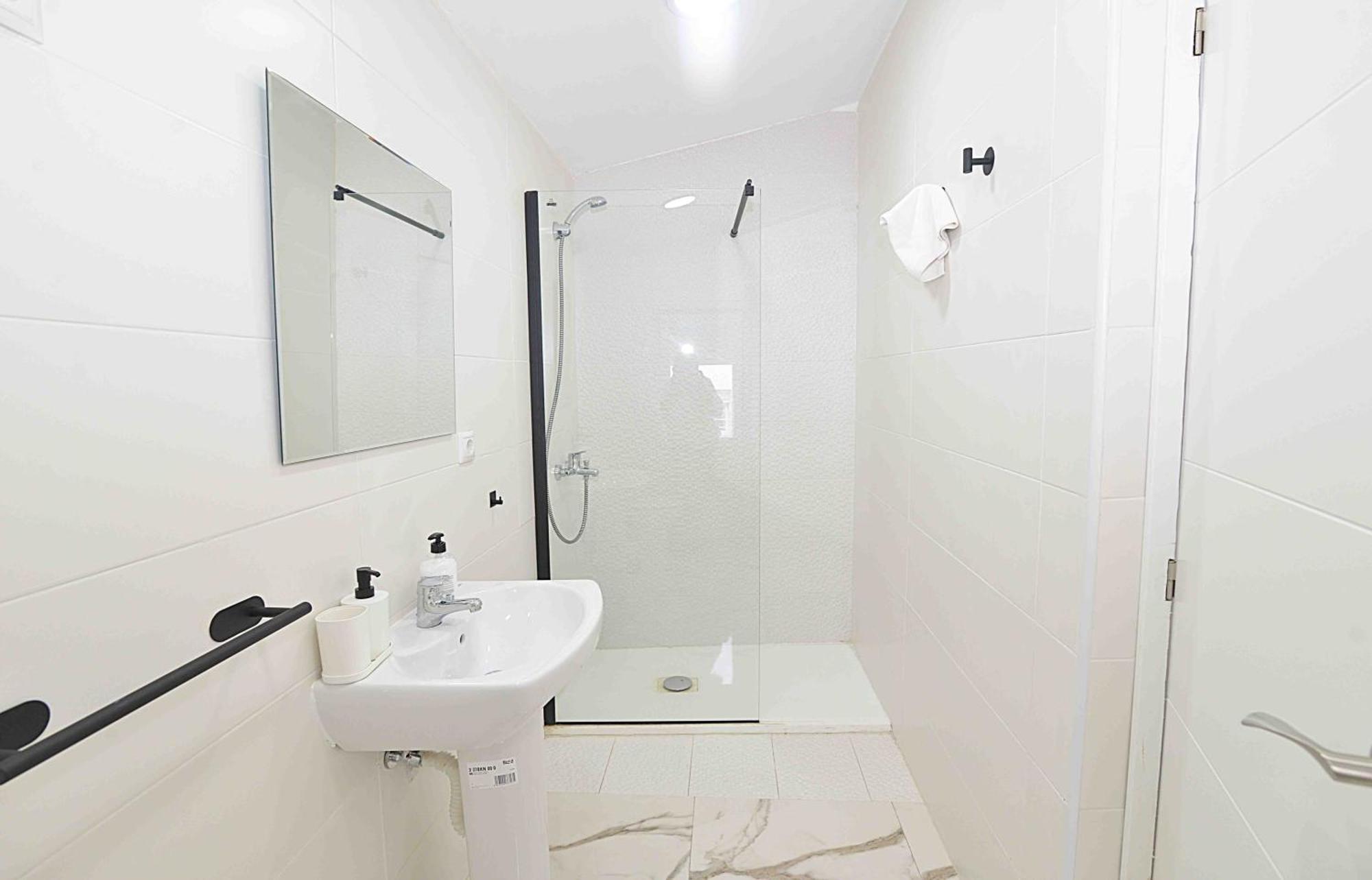 El Apartamento De San Cisneros By Just-Room Santander Extérieur photo